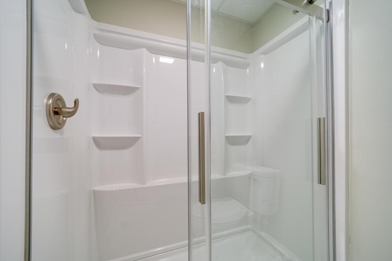 Stylish Gatlinburg Condo With Pool Walk Downtown! Экстерьер фото